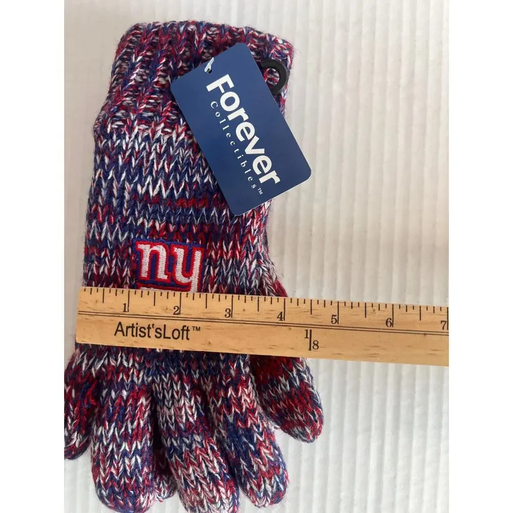 Forever Collectibles pattern logo giants